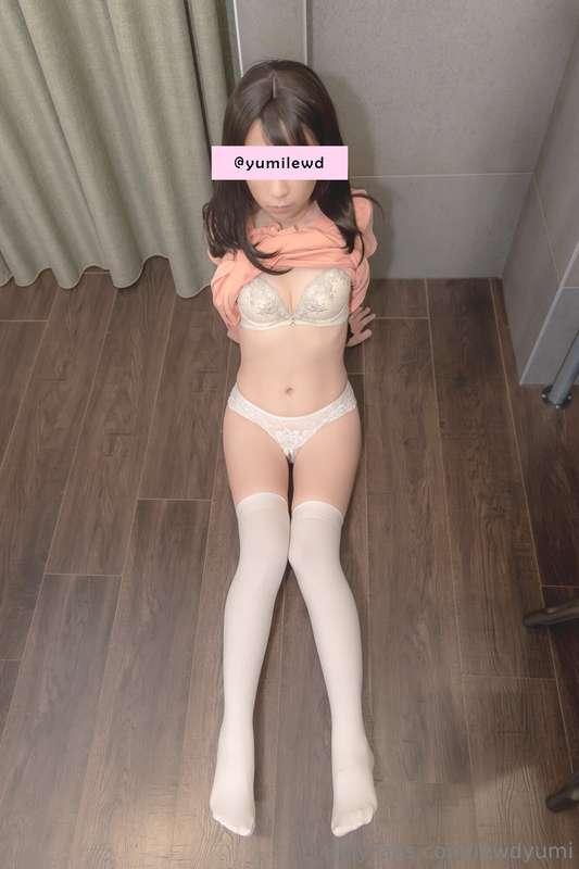 lewdyumi image #8