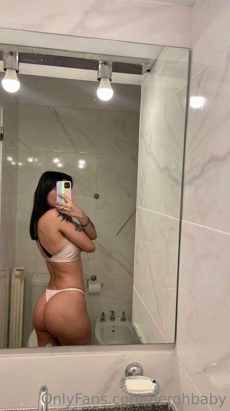 🦋