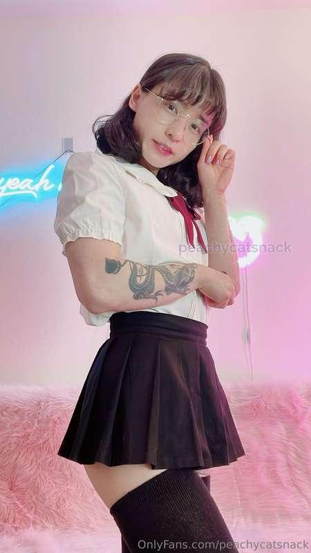 peachycatsnack image #4