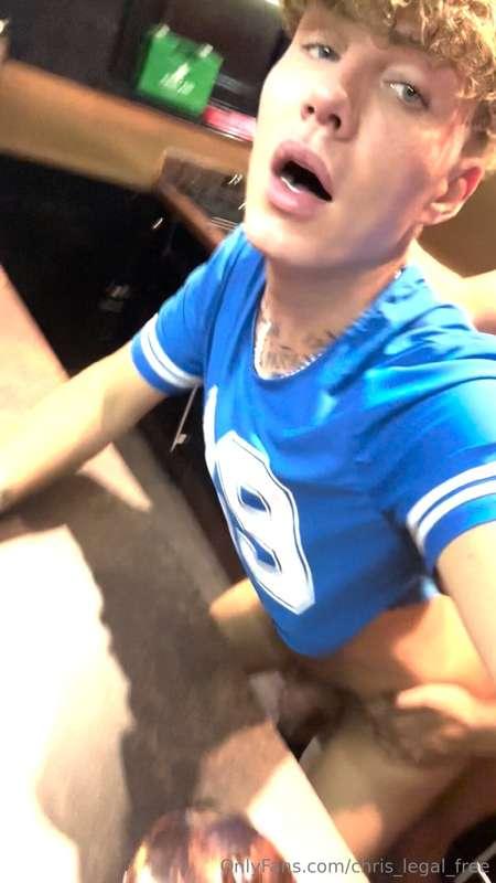 This random guy from the club showed me the way he uses is b..