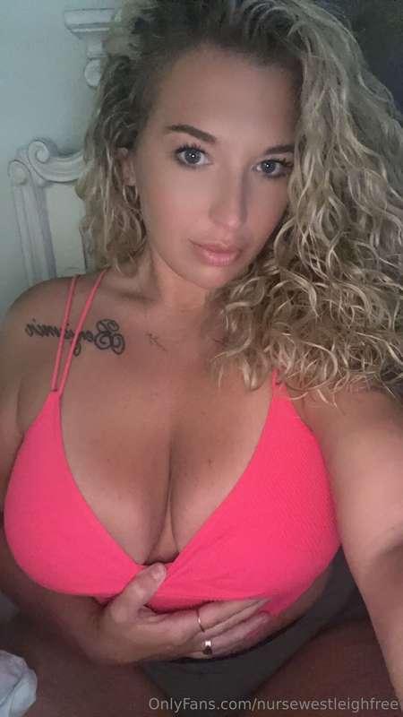 👻 snap is back up WESTXXLEIGH 😈 want to see the naughty side..
