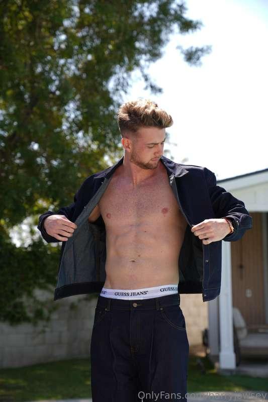 Do you think denim suits me well?