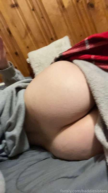 baddiesisters image #2