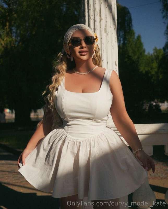 Sun-kissed and soul-happy 😋there’s nothing i love more than ..