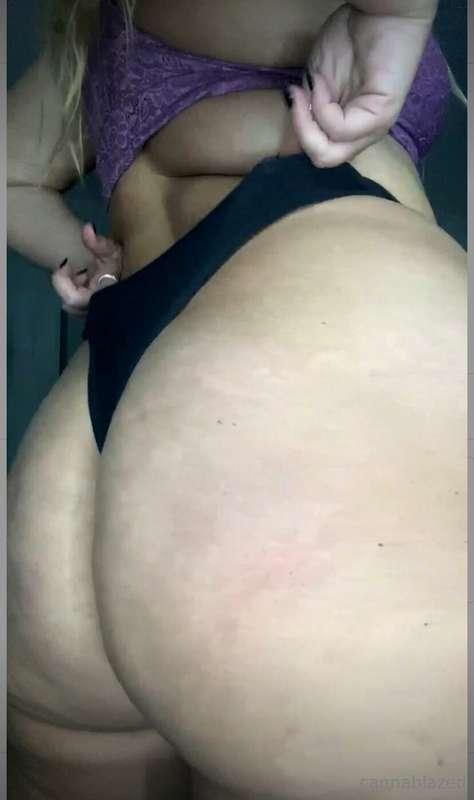 Over an hour! *lotsssss of booty* , frontal wedgies, and boo..