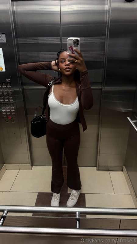 not your average Cinderella! 👑👡