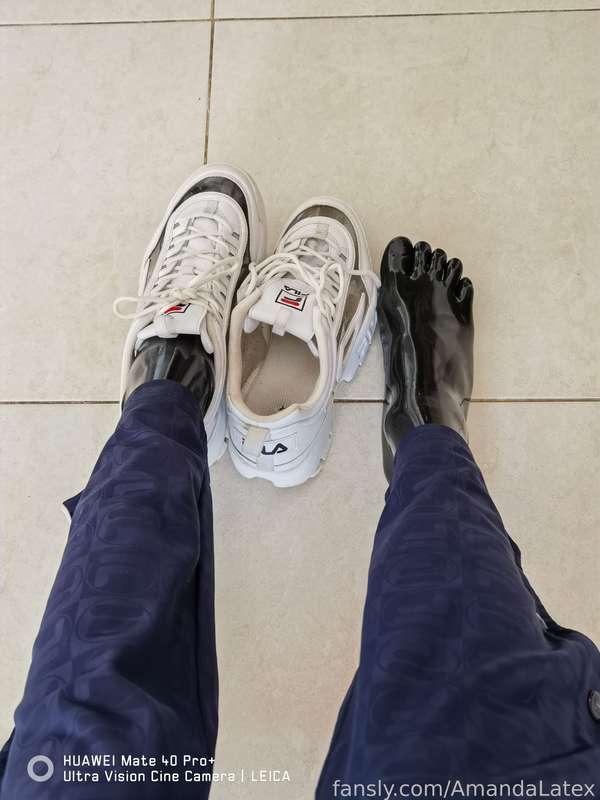 amandalatex image #8