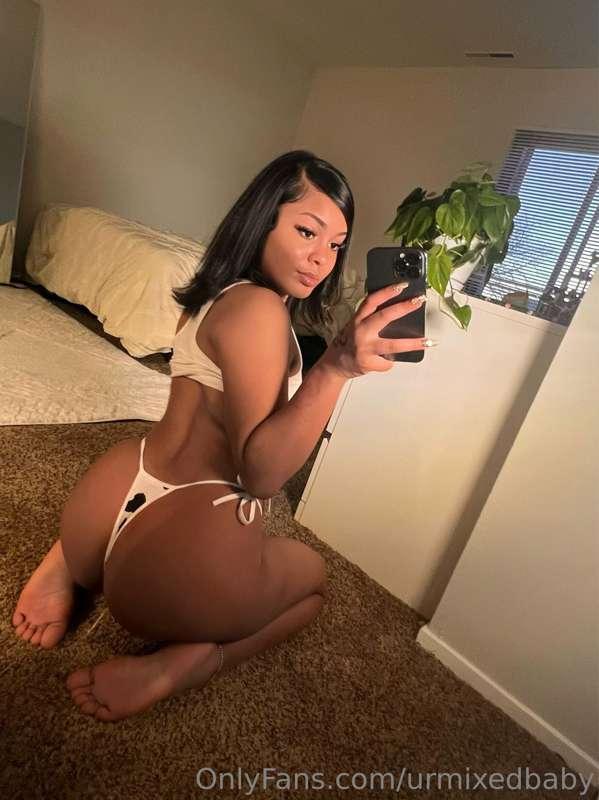 Spoil me, I’m cute 💋