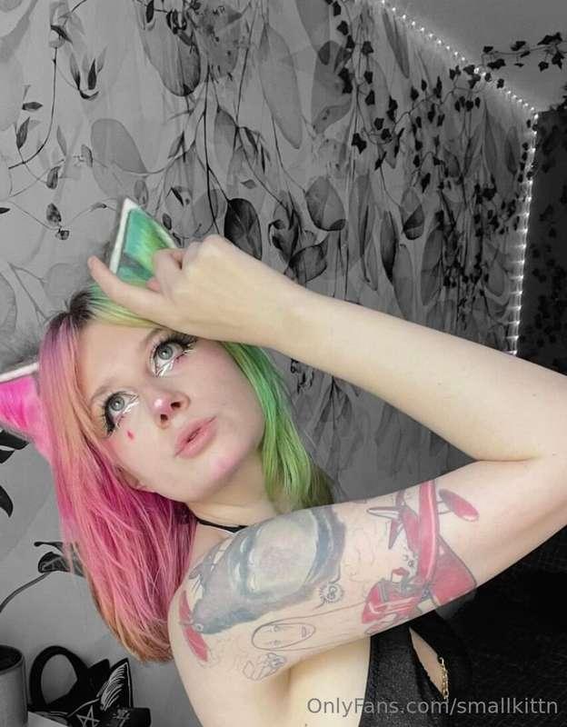 I have on my VIP-Page so much nice content that you can watc..
