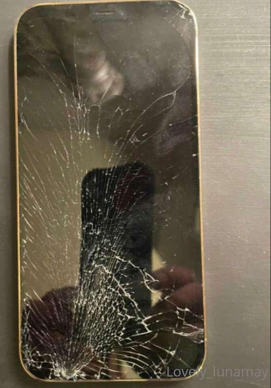 Using a friends phone at the moment, but I made an oopsie. 🤦..