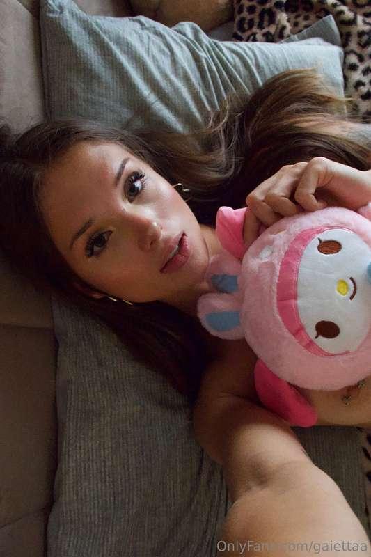 Soft lips, naughty thoughts, and a plushie that knows way to..