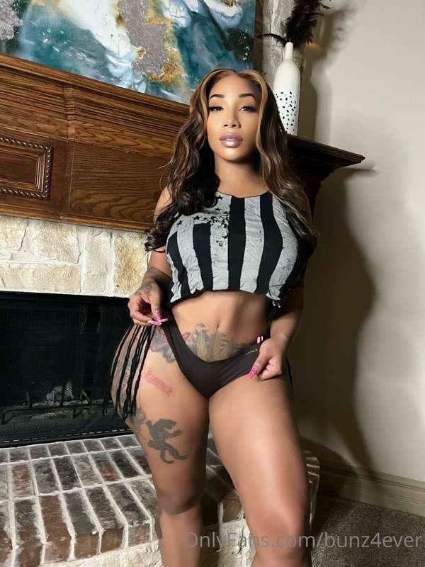 $25 tip and you can send me a picture or short clip of your ..