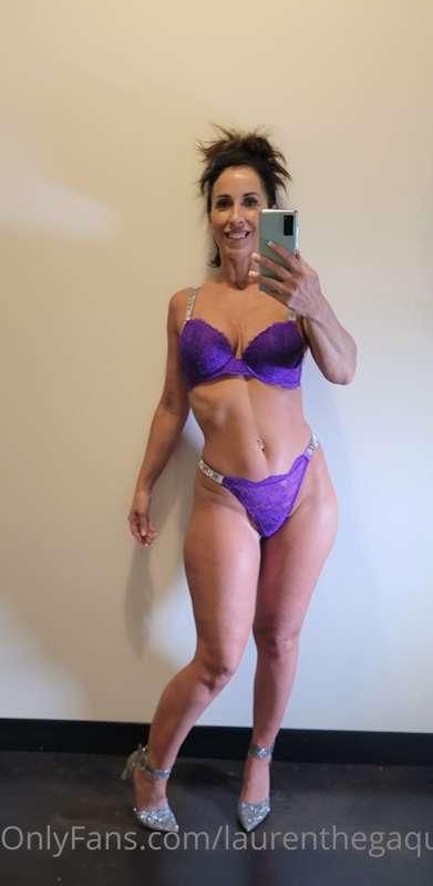 Purple Victoria's Secret outfit... Full Set👍💋