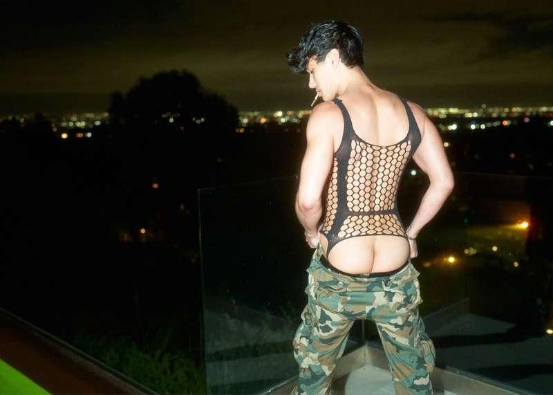 Camouflage can’t hide this energy. 🌃