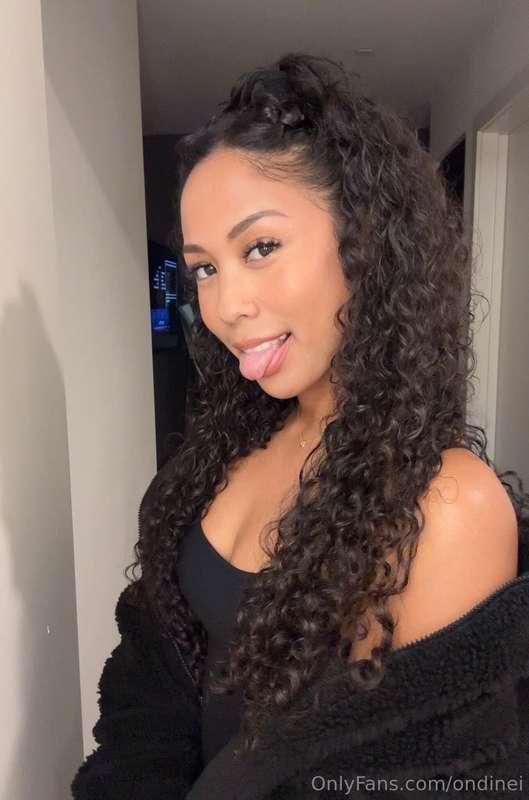 Just here to steal your heart 🤭