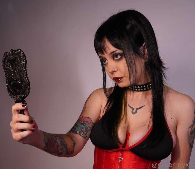 cyber_nyxie image #10