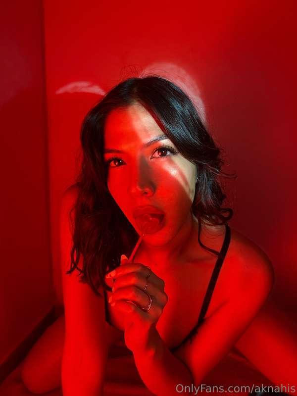 So I want to suck your dick... like this candy 🤤😈
