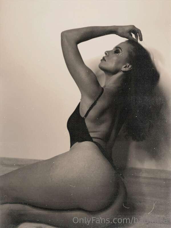 🖤
