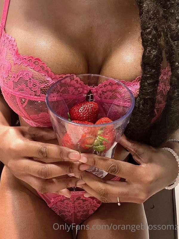 Forbidden Fruit? 🍓
