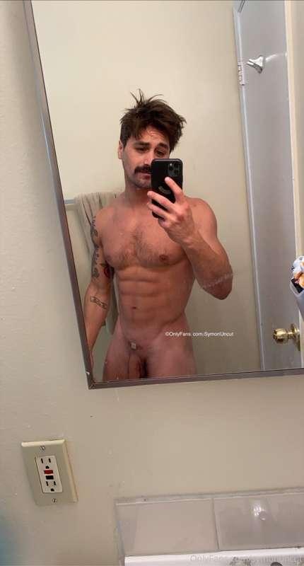 Steamy shower this morning. Get in here with me bby
