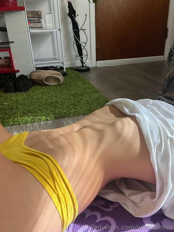 stretching in my pantiess