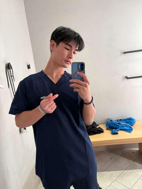 bustybrucelee image #0