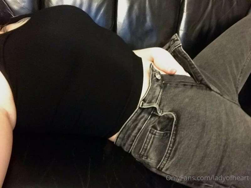 Mm now it's so hot in these panties..already my fingers are ..