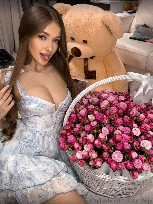 💞💞💞𝐅𝐑𝐄𝐄𝐄 𝐒𝐔𝐁𝐒𝐂𝐑𝐈𝐏𝐓𝐈𝐎𝐍💞💞💞 Let me distract you👉 @eva_maine22 🍒..