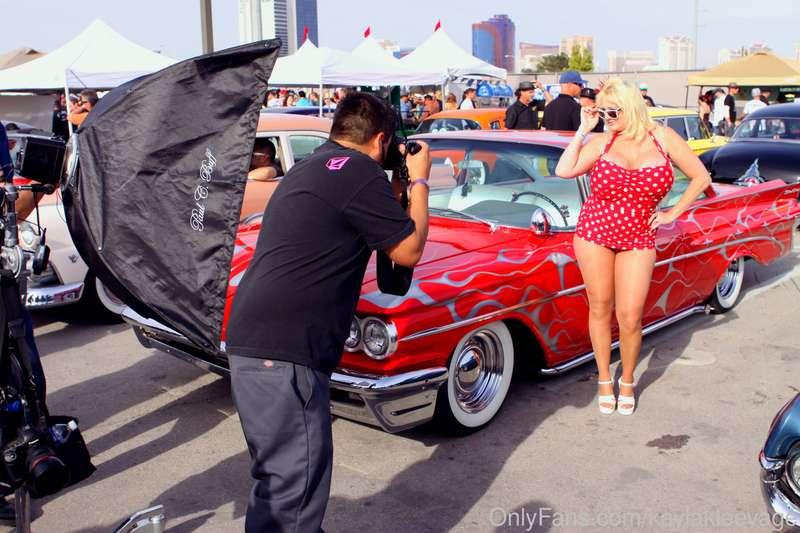 Viva Las Vegas 20 images.