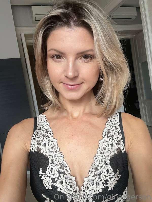 Hello 👋 from my porn set ❤️❤️‍🔥❤️‍🔥❤️‍🔥