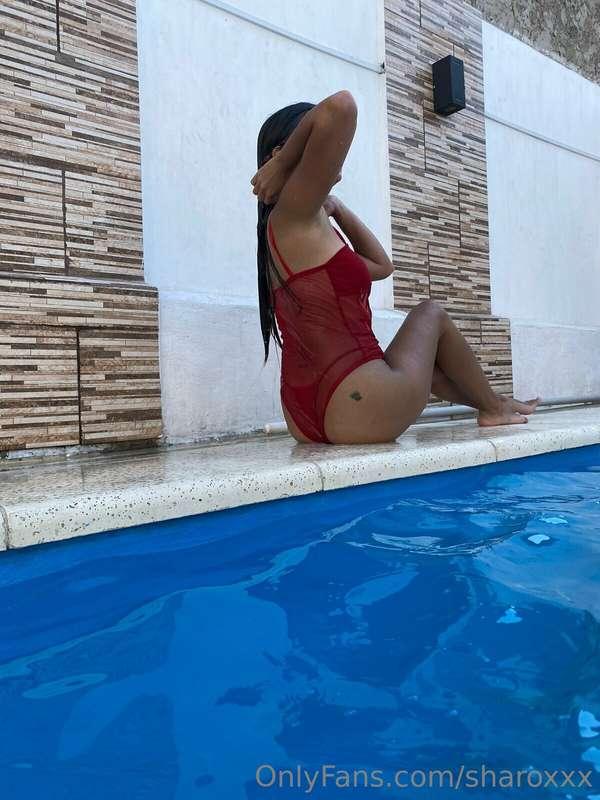 I love summer💕 I love meeting new friends, would you be my f..