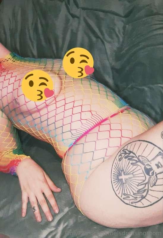 Cum taste the rainbow 😋🌈