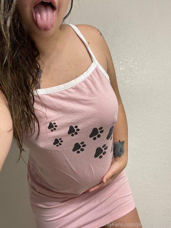 Cum on my tongue ? ?