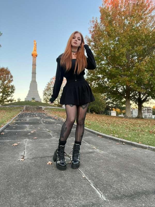 I hope you had a wonderful and happy holiday 🖤