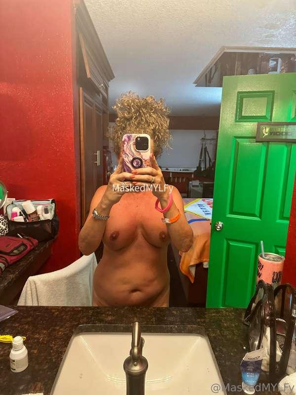 What hair looks like after participating in a 15 person orgy..