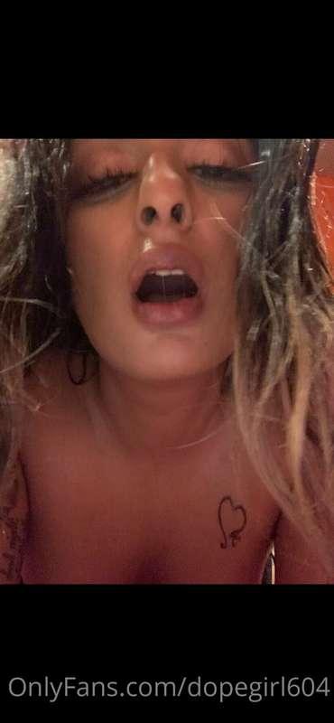 dopegirl604 image #1