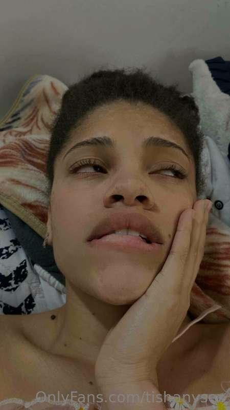 I'm just about to cum, can you help me? 💦💦💦