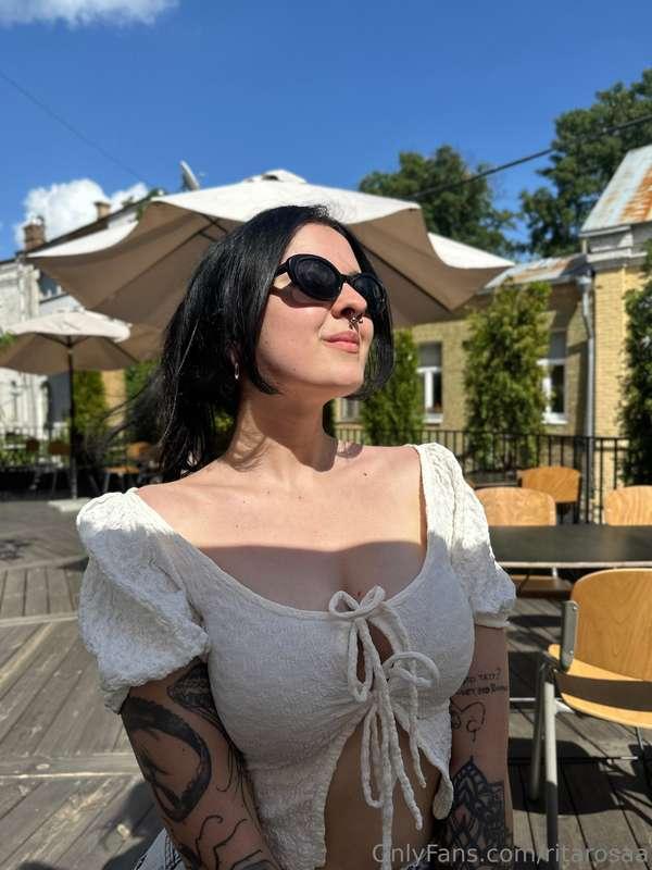 Enjoining the sunshine 🥰🌻