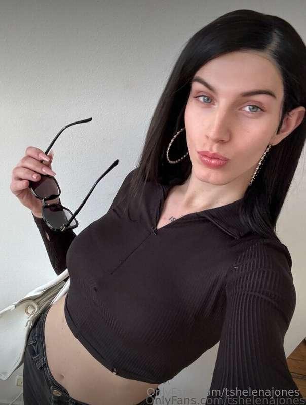 Do i look good, babe?🙈