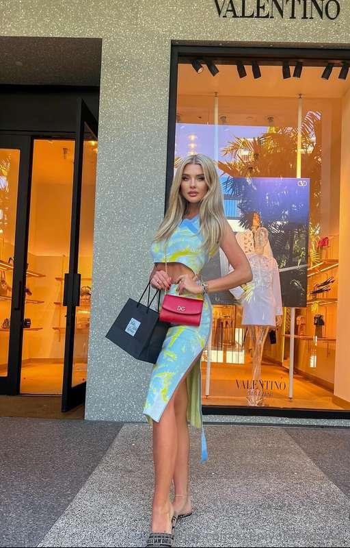 Retail therapy 🛍️