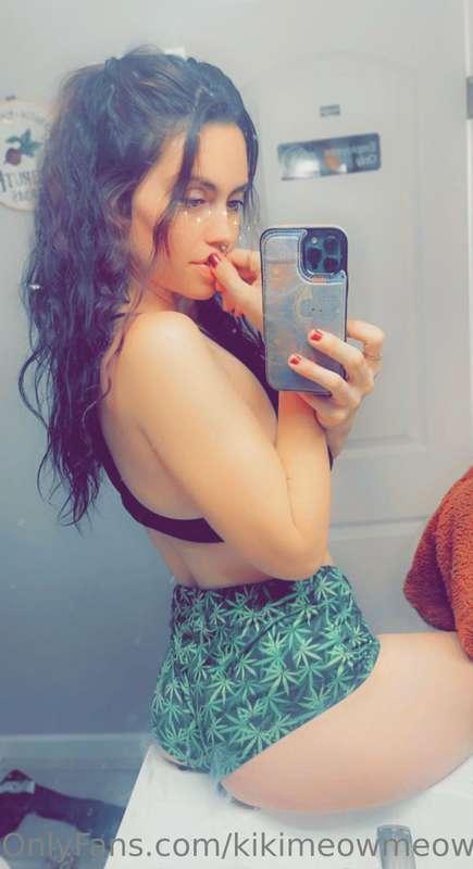 New profile pic 💚💋