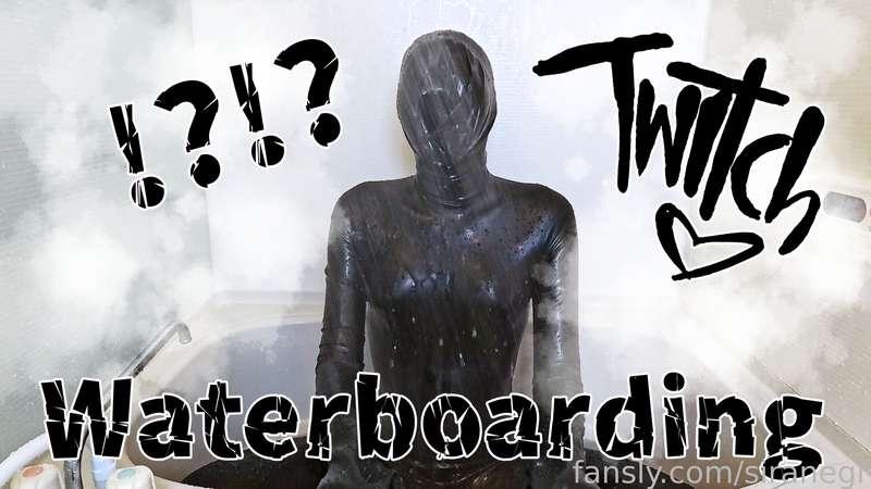 Waterboard torture of latex slave💕

I can't hear what you're saying, so I'll keep going with more...⛓️

#latex #rubber #bondage #BDSM #blindfold #waterboard #torture