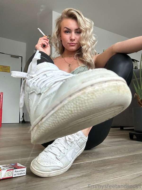 emmyfeetandsocks image #1