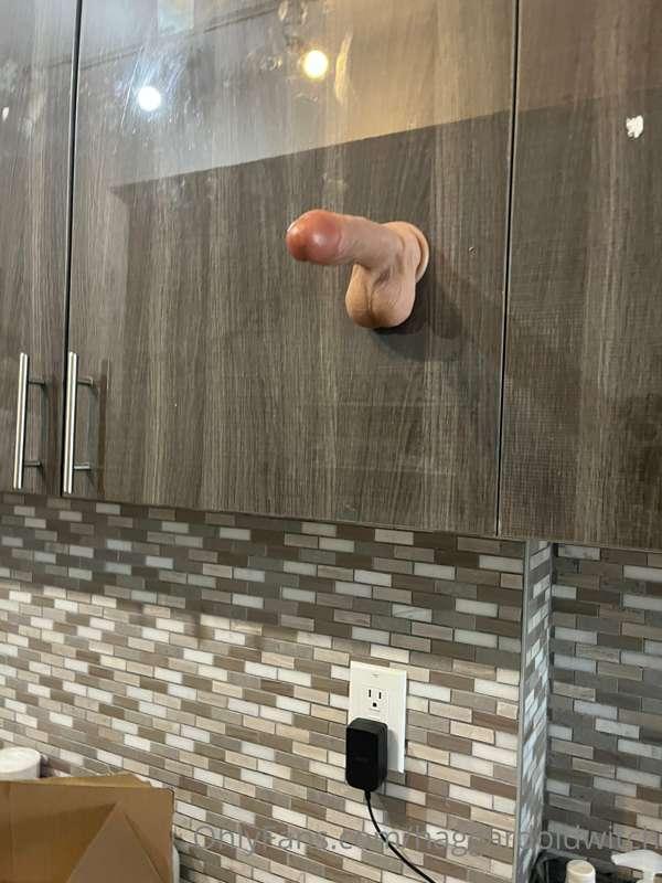 u guys should have NEVERRRR let me get a realistic dildo bec..