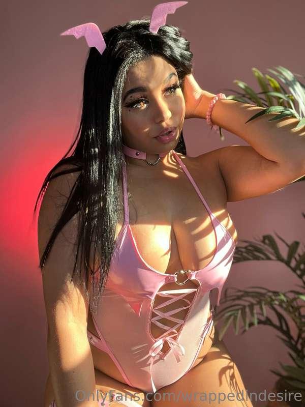 Your Favorite Succubus!!