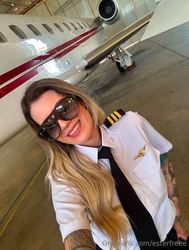 ** ✈️ This hot pilot👩🏼‍✈️is ready to taken off! Jump on boar..