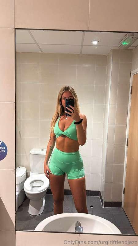 Imagine if we worked out together🙊 https://onlyfans.com/jazz..