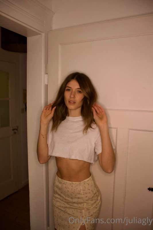 juliagly image #2