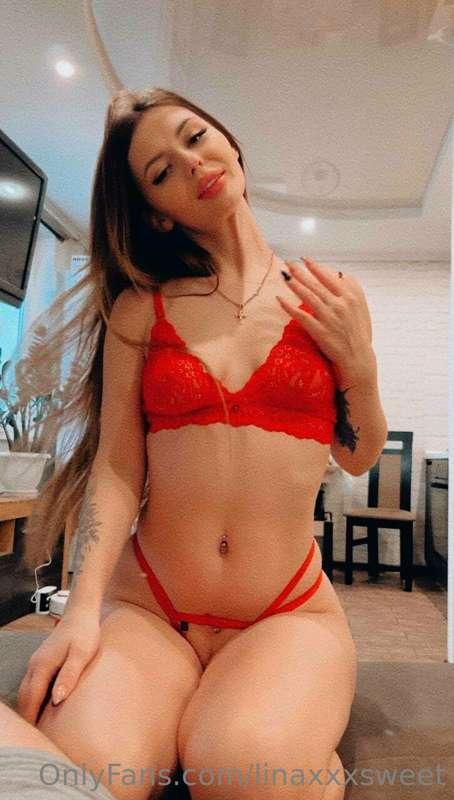 Sprinkle my body with kisses, love🥵😍