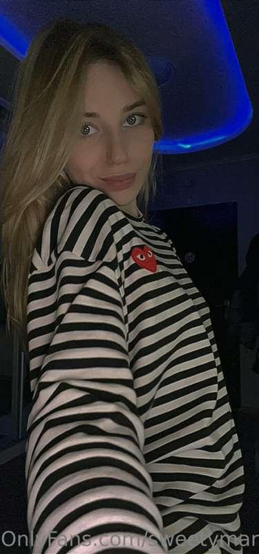 Hi babes!!
Chat with me 💗💋🫶🏼
